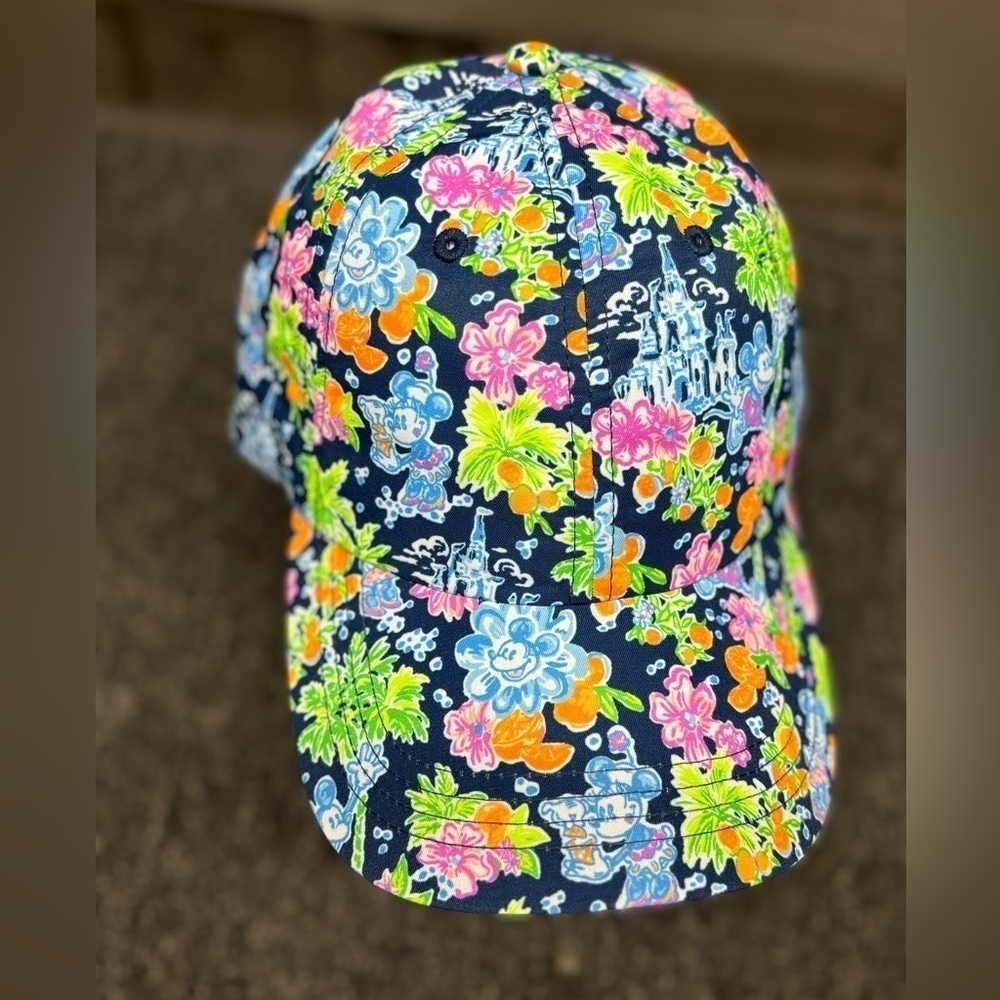 NWT Lilly Pulitzer x Disney 2023 Aegean Navy Style # 011176 Run Around Hat